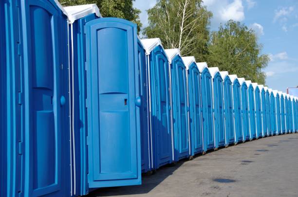 Best Portable toilet rental cost  in Louisa, KY